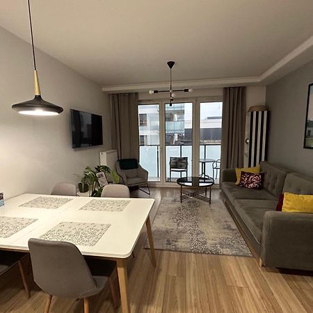 Nowy Apartament W Okolicach Centrum سيدلس المظهر الخارجي الصورة