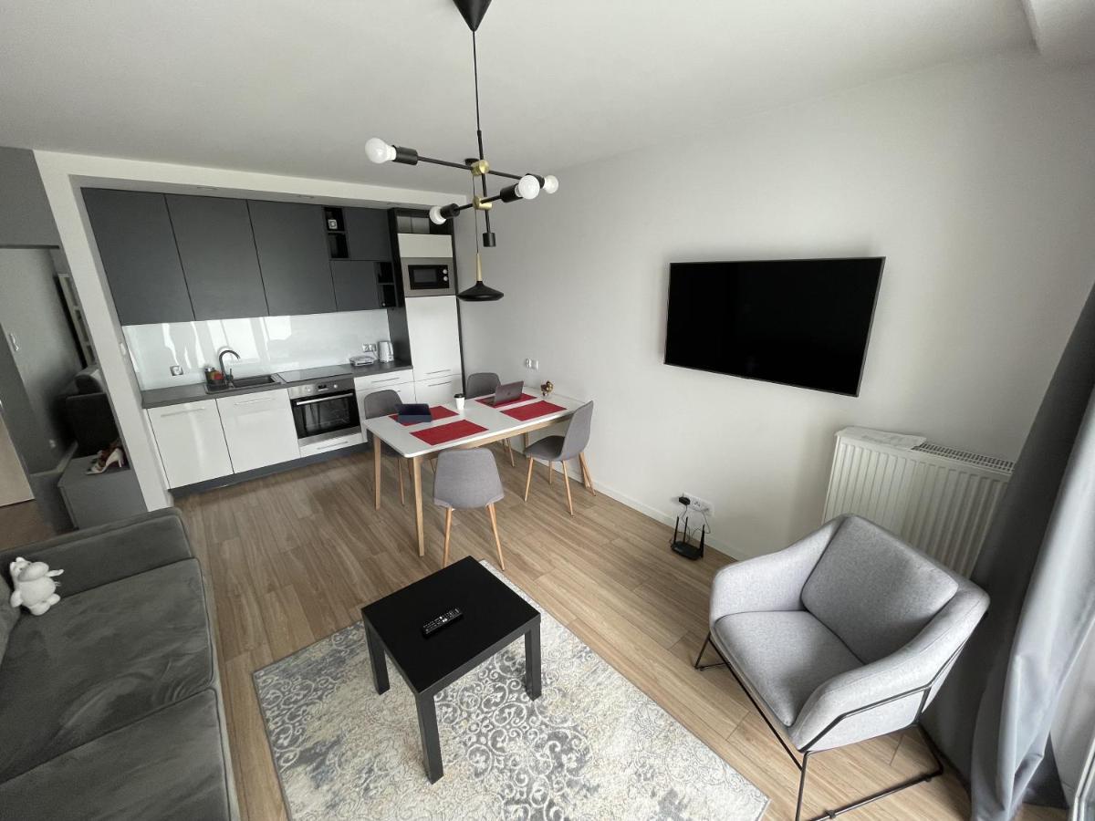 Nowy Apartament W Okolicach Centrum سيدلس المظهر الخارجي الصورة