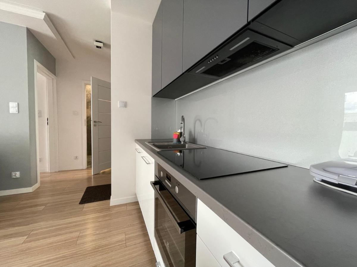 Nowy Apartament W Okolicach Centrum سيدلس المظهر الخارجي الصورة