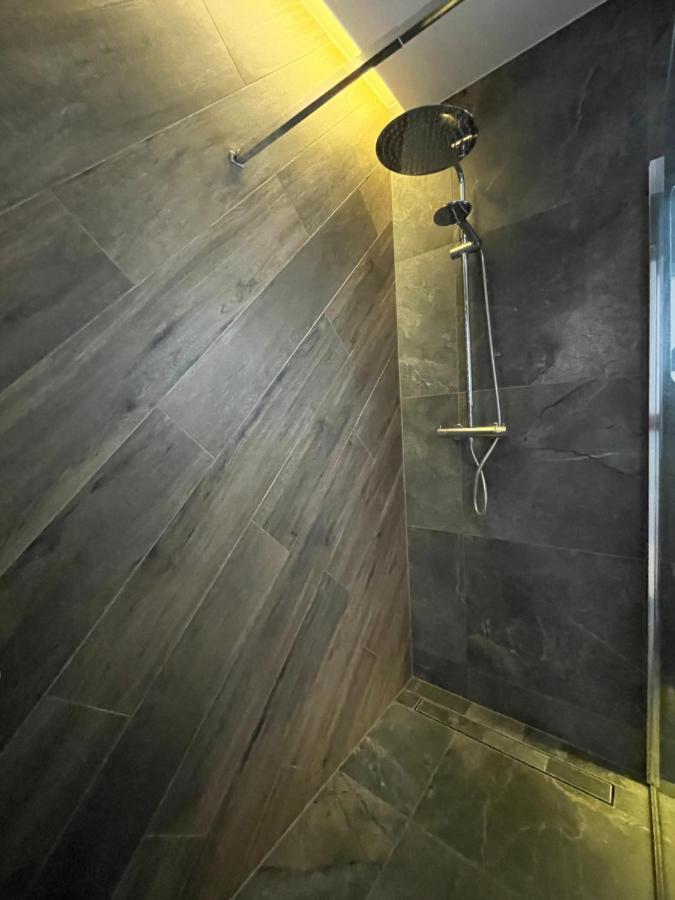Nowy Apartament W Okolicach Centrum سيدلس المظهر الخارجي الصورة