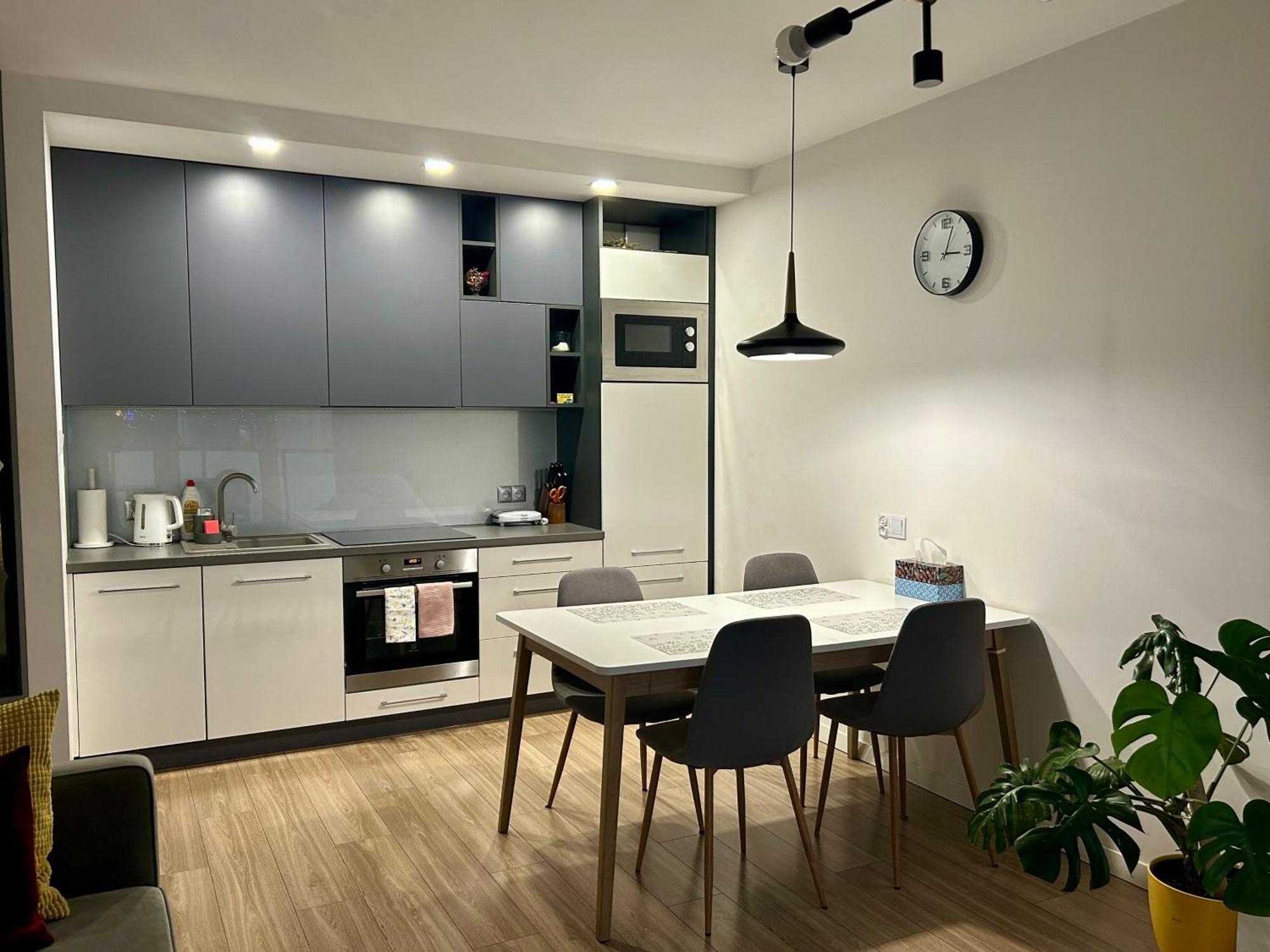 Nowy Apartament W Okolicach Centrum سيدلس المظهر الخارجي الصورة